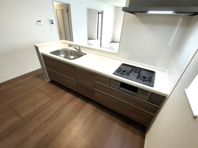 三郷市　鷹野1丁目　新築戸建　全2棟のキッチン|使いやすいキッチンです