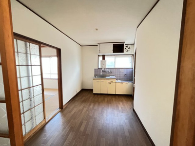 【居間・リビング】 | 十日市中町ハイツ