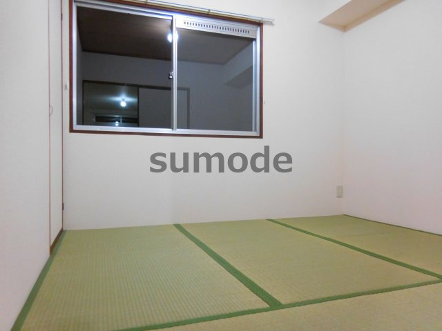 髙井ハイツC棟の和室