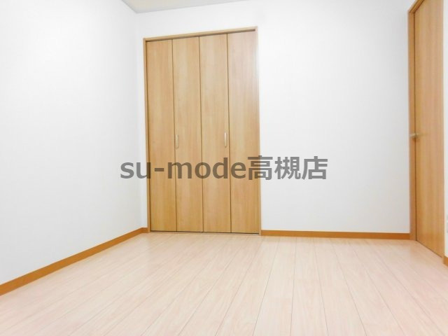 髙井ハイツC棟の寝室