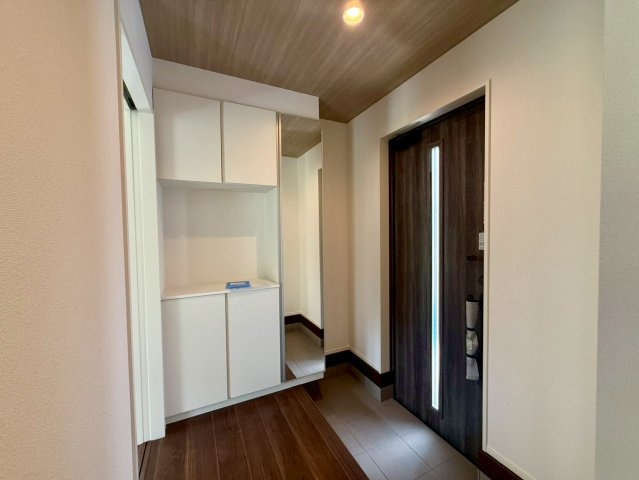 南国市大そね甲5期1棟の玄関|※画像はイメージです