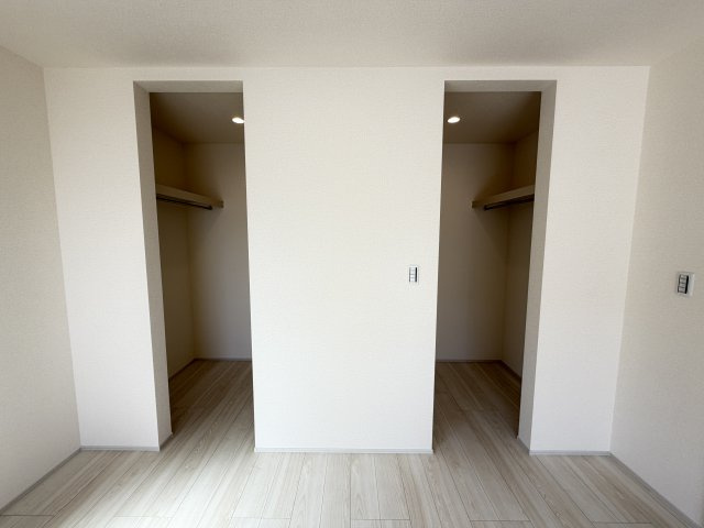 第3富士見町時沢　新築戸建　3号棟の収納|2階洋室1収納ウオークインクローゼットです。
ウォークインクローゼット２ヶ所付き！
