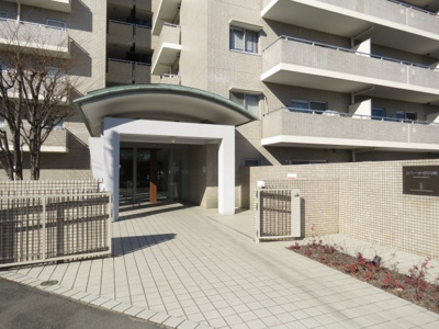 【エントランス】 | リバーサイド川越