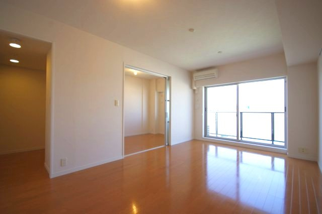 ※違うお部屋の写真です。現況優先。