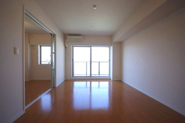 ※違うお部屋の写真です。現況優先。