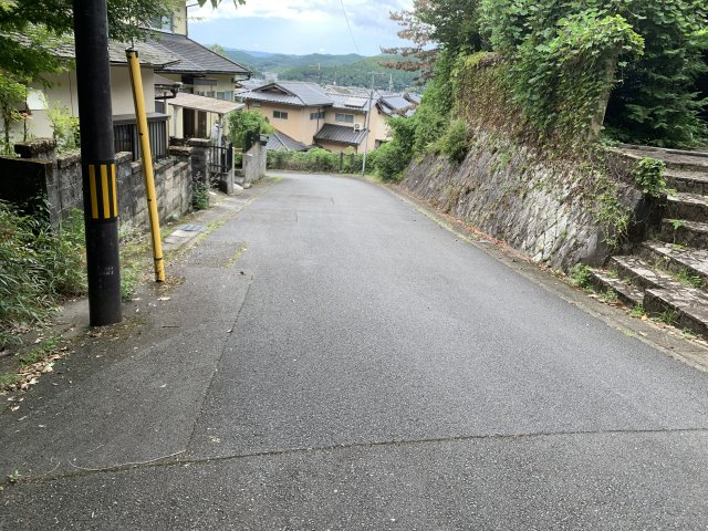 京都市左京区岩倉長谷町　中古一戸建の前面道路含む現地写真