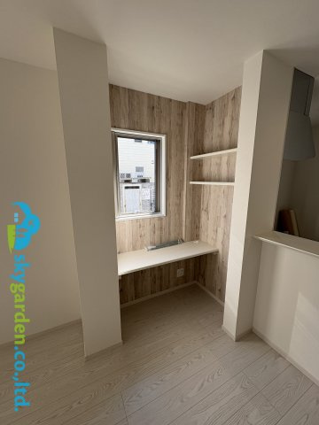 藤沢市亀井野7期　新築戸建　全3棟2号棟の内装|内装は落ち着いています