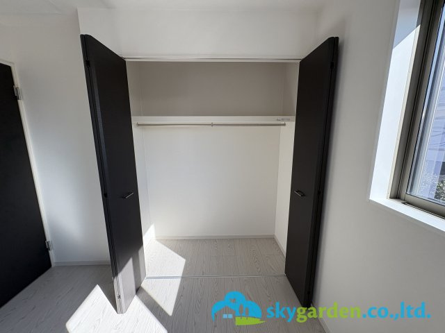 藤沢市亀井野7期　新築戸建　全3棟2号棟の収納|大きなものも収納できそうです