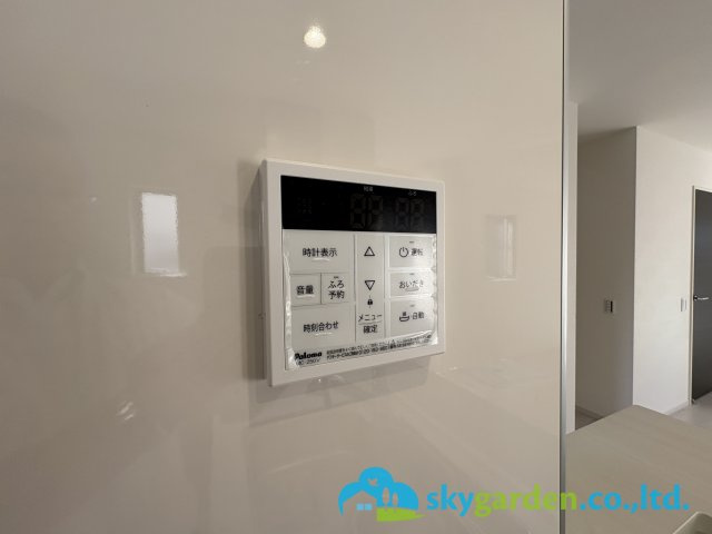 藤沢市亀井野7期　新築戸建　全3棟2号棟の設備|給湯器スイッチパネル