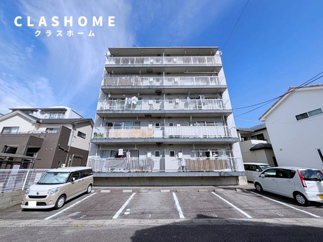 百石マンション　3号館　　刈谷市近郊の賃貸ならクラスホーム刈谷店の駐車場