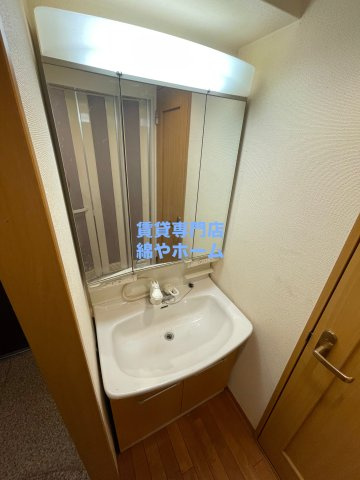 リアンジェ難波の独立洗面台