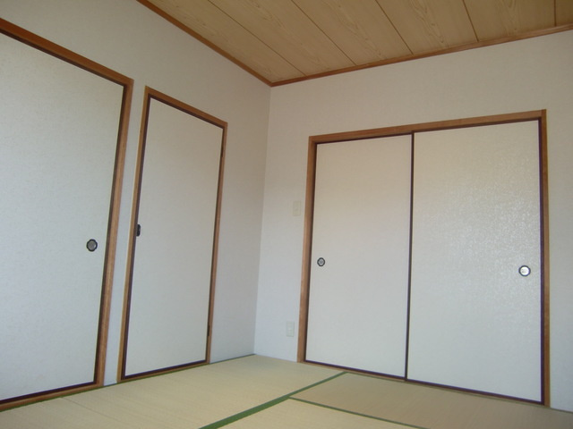 シャンテ本山の居間・リビング