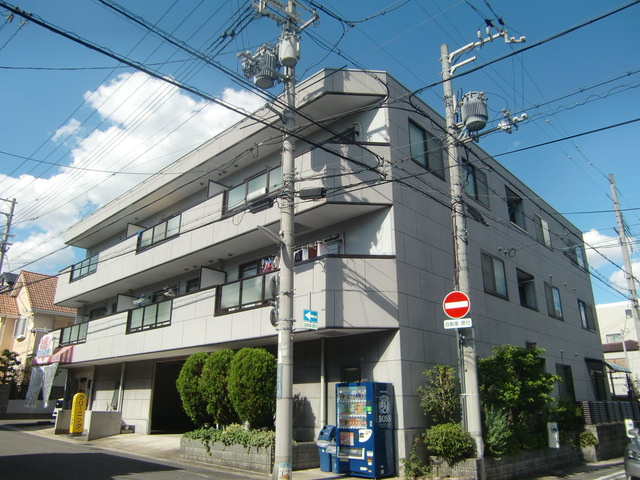 シャンテ本山の外観