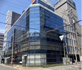 本町西井ビルの外観