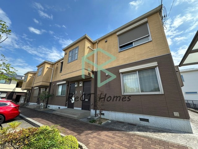 姫路市飾磨区付城２丁目のハイツの外観