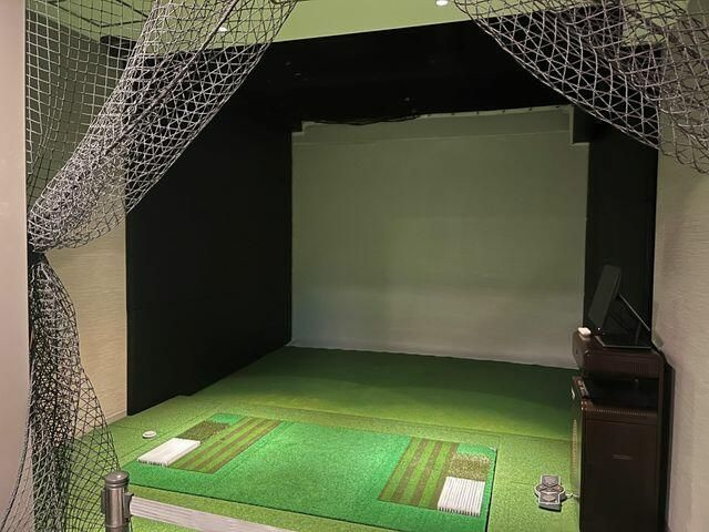 白金ザスカイ東棟のエントランス