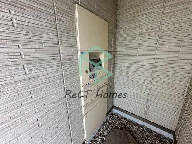 シャーメゾン岡寺のその他