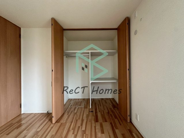 シャーメゾン岡寺の収納