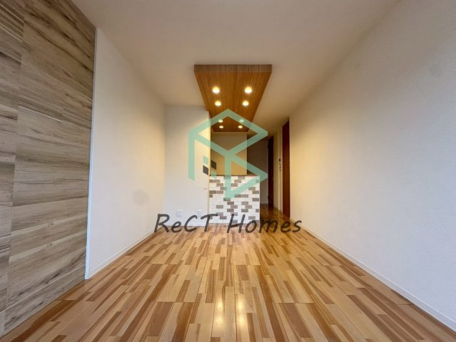 シャーメゾン岡寺の居間・リビング