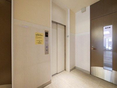 【設備】 | コンソラーレ同心 | コンソラーレ同心　エレベータ