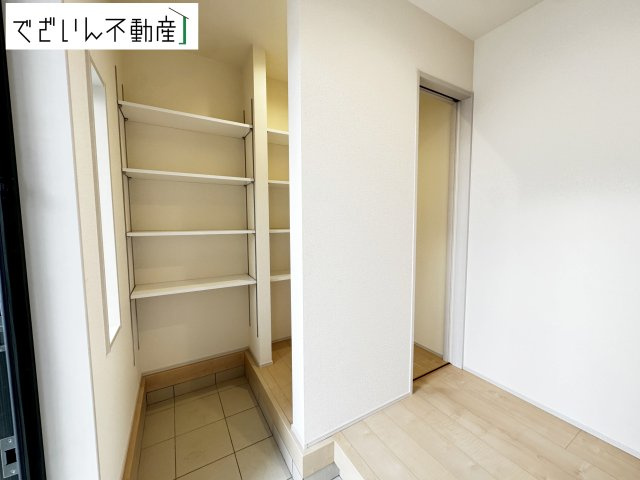 【玄関】 | Livele Garden.S深谷市東方第2　新築住宅 | ≪1号棟≫
現地(2025年10月撮影)