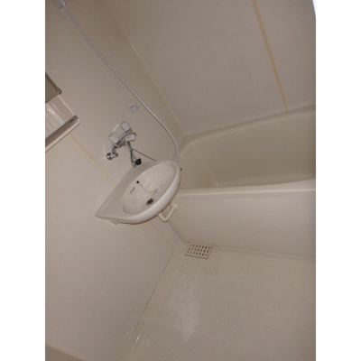 【浴室】 | イタデラハイツ | 日々の疲れを癒すお風呂付です