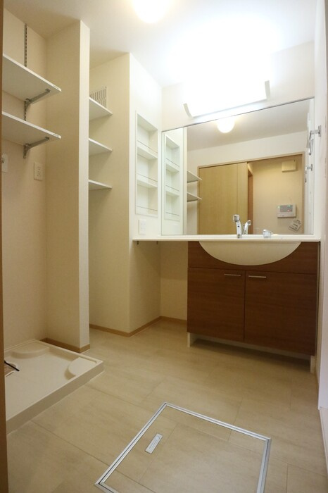 セジュール プランドール B棟の洗面所