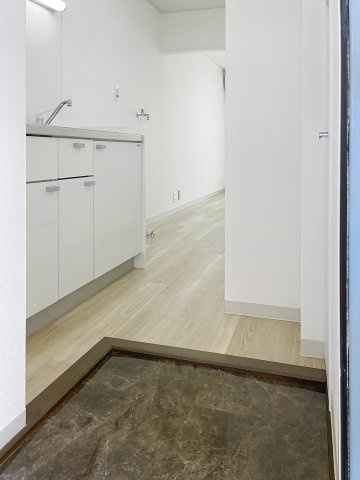 【玄関】 | PLANET SAKURA CENTRAL | 月額管理料無料！賃貸管理はアブレイズパートナーズにお任せを！