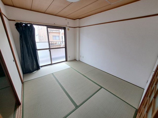 パークサイド武庫川の和室