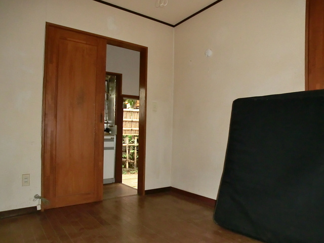 関アパートの居間・リビング|室内とても広いです。