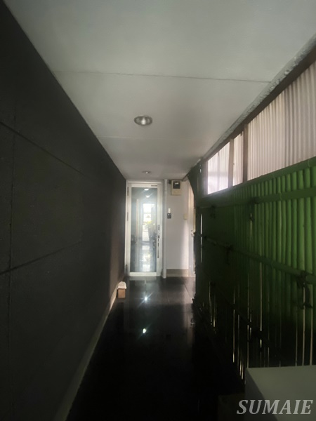 ドゥエルカネヒラのロビー