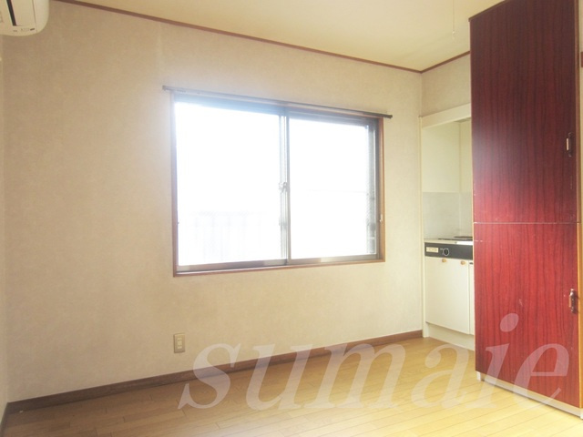 ＮＹハウスの居間・リビング|★陽当り良好な洋室です★