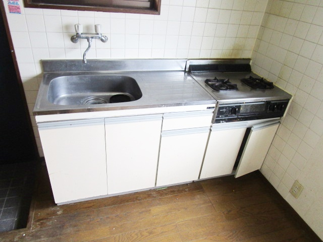 野口ハイムのキッチン|２口コンロが置けるキッチンです。