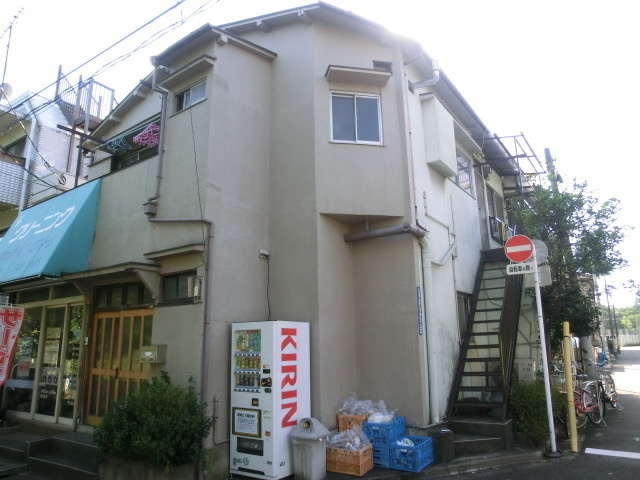 大島アパートの外観