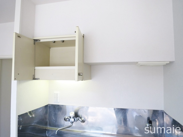 プラザ・ドゥ・モーリスの収納|キッチン周りの収納です。