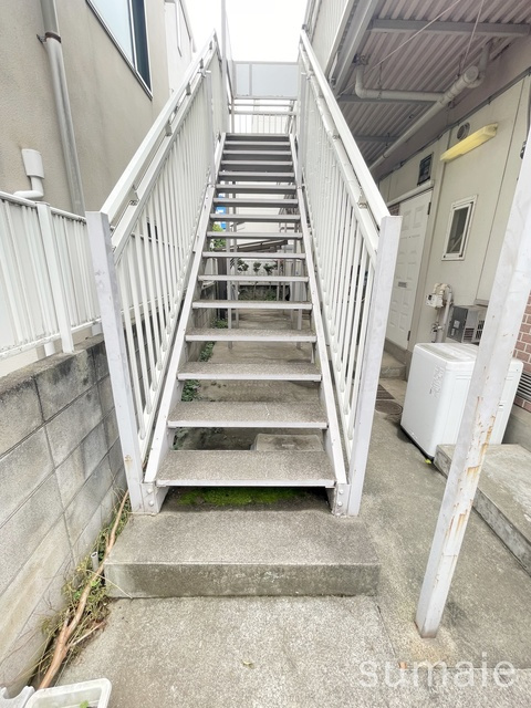 サクラハイツのその他共用部分|外階段です