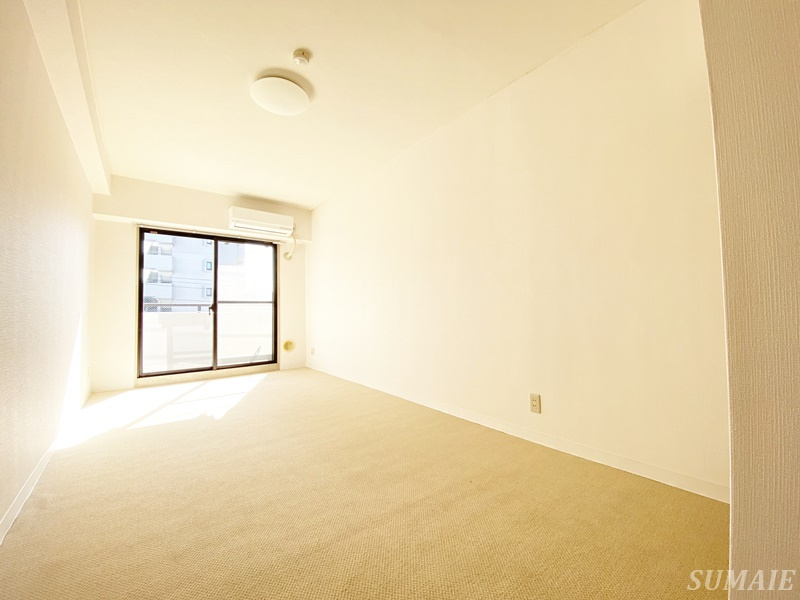 ライオンズマンション西が丘南の外観|オシャレな外観です。