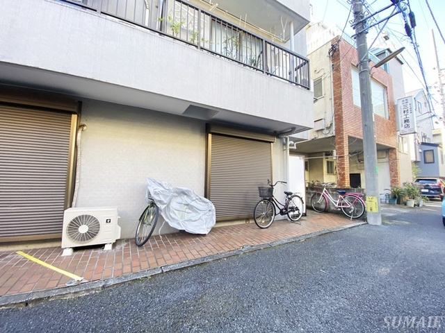 フェニックスⅠのその他|シャッター付きです☆