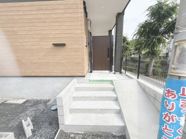 888N鳩ヶ谷のエントランス|こちらが入口です。