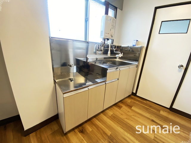 中村ビルのキッチン