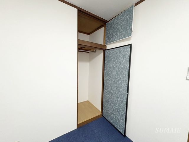 第一高千代コーポの収納|クローゼットです☆