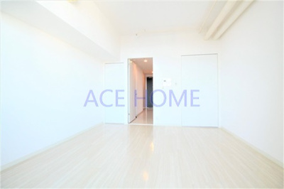 【居間・リビング】 | メゾン・ド・ヴィレ大阪城公園前