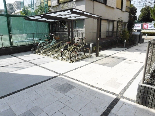 リブリ・シャドゥールのロビー|入り口部分です！！