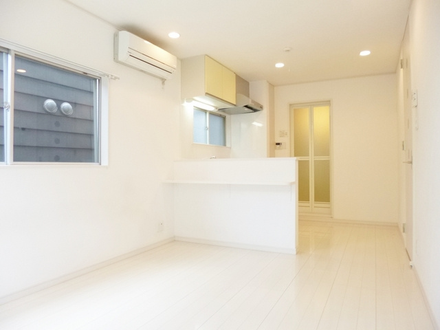 松本ハイツの収納|とにかくキレイなワンルーム！オシャレです！