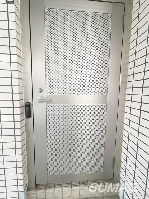 アネックス西ヶ原のエントランス|オートロックです