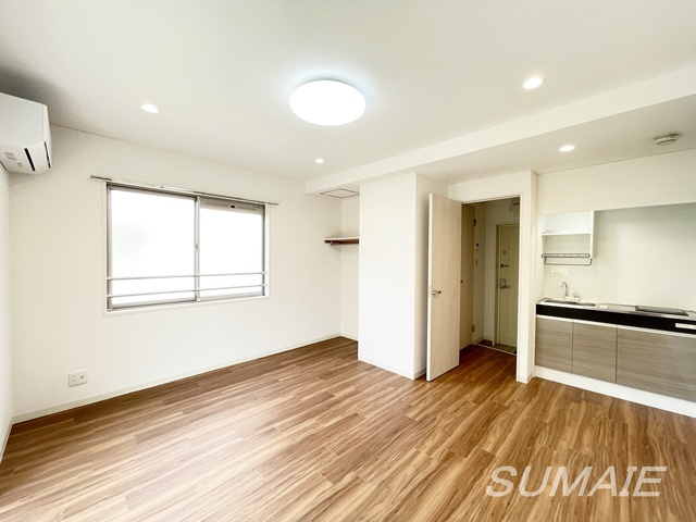 アネックス西ヶ原の居間・リビング|8帖です