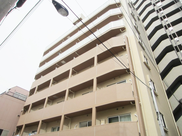 ＴＲＡＤＩＳ東十条の外観|落ち着きのある外観デザインです！