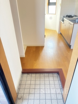 北区滝野川２丁目の賃貸マンションの玄関|きれいな玄関です