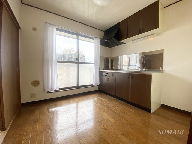 ラフォーレ町屋の居間・リビング|3.75帖リビングです☆