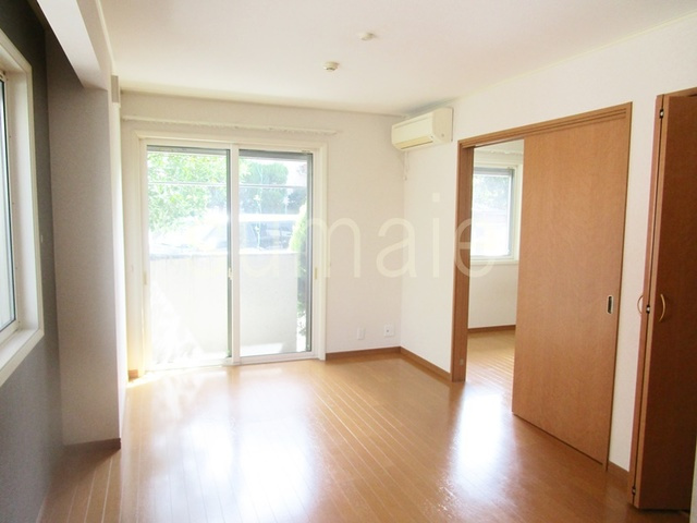 根岸邸の居間・リビング|広々しております！